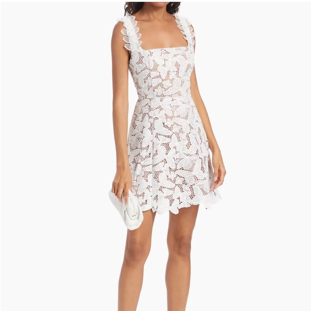 Elliot Pine White Lace Dresss